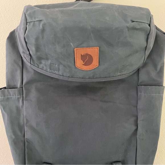 Fjallraven Greenland Top Backpack Dusk Large Hiking Outdoors Commute NWT - Picture 4 of 15